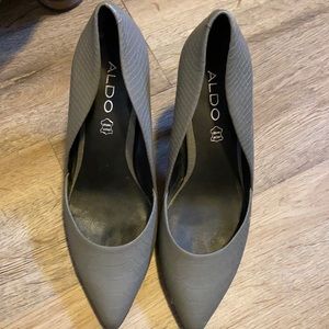 Aldo gray Heel